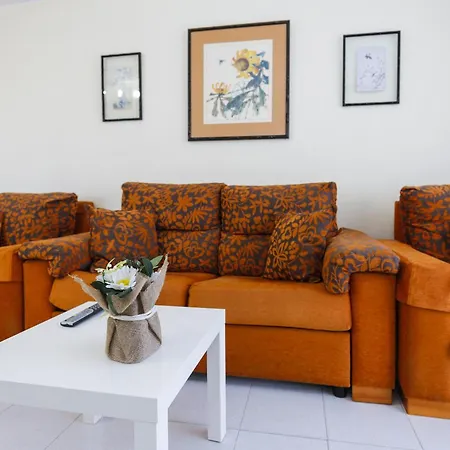 Santillana Homestay By Turismar Апартаменты *